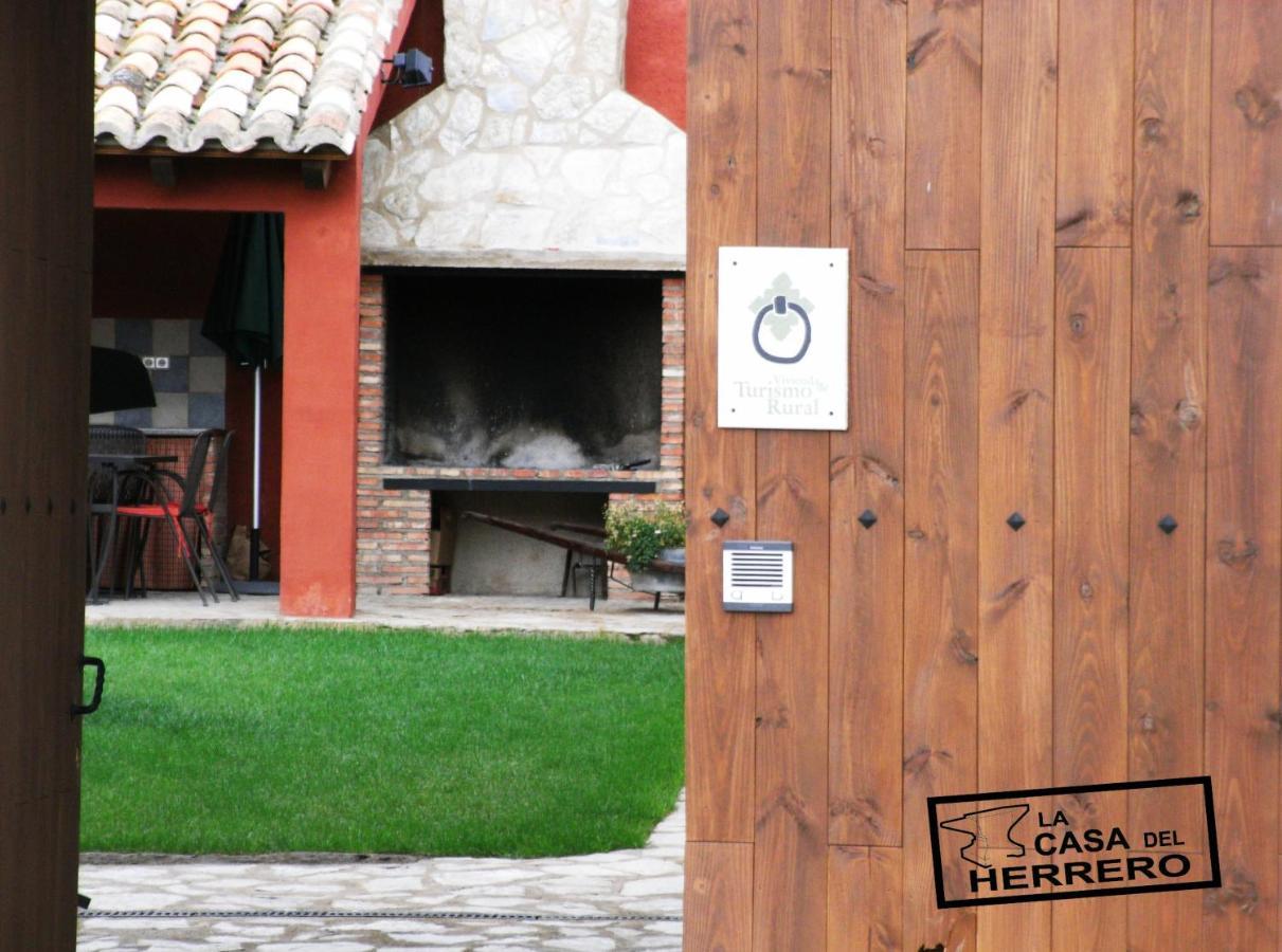 La Casa Del Herrero El Poyo Exterior foto