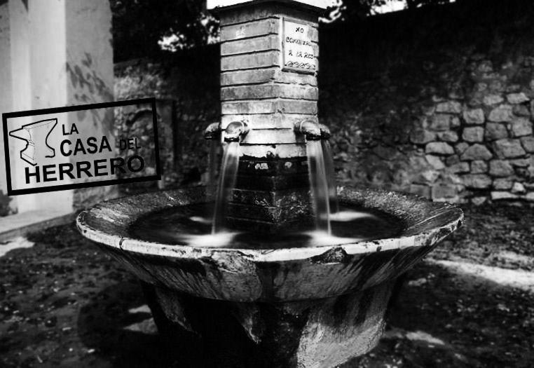 La Casa Del Herrero El Poyo Exterior foto