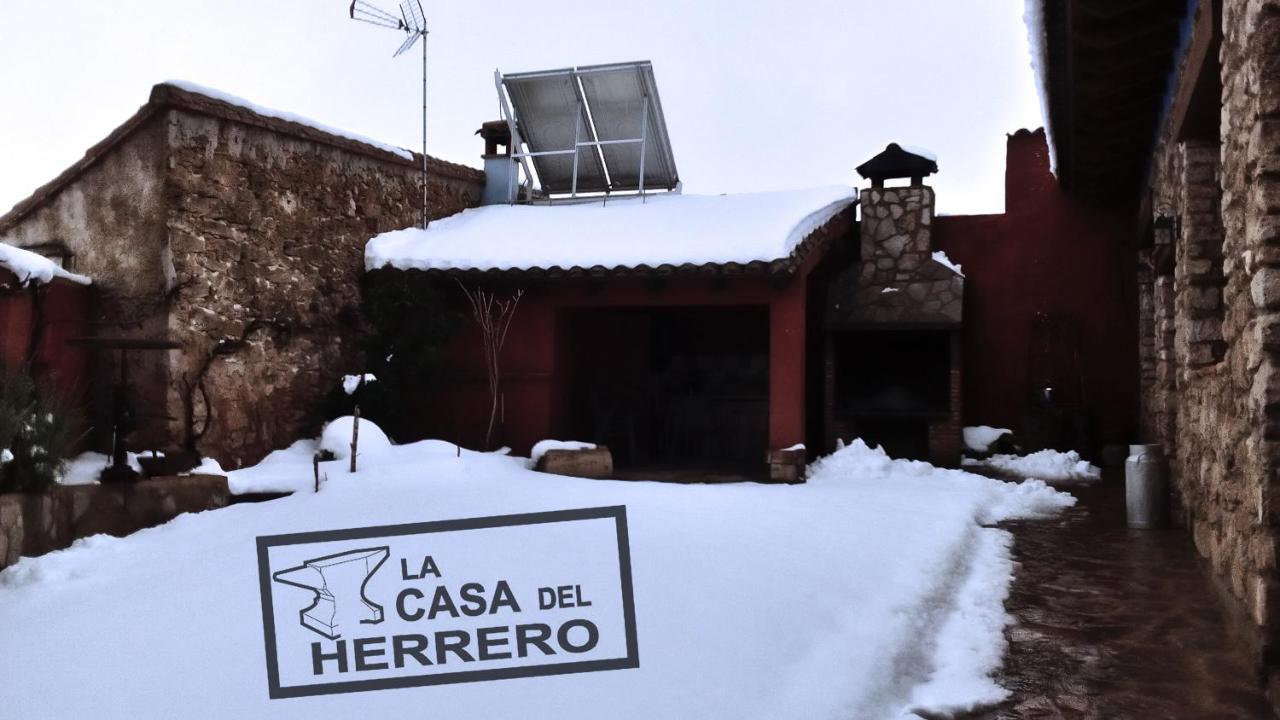 La Casa Del Herrero El Poyo Exterior foto